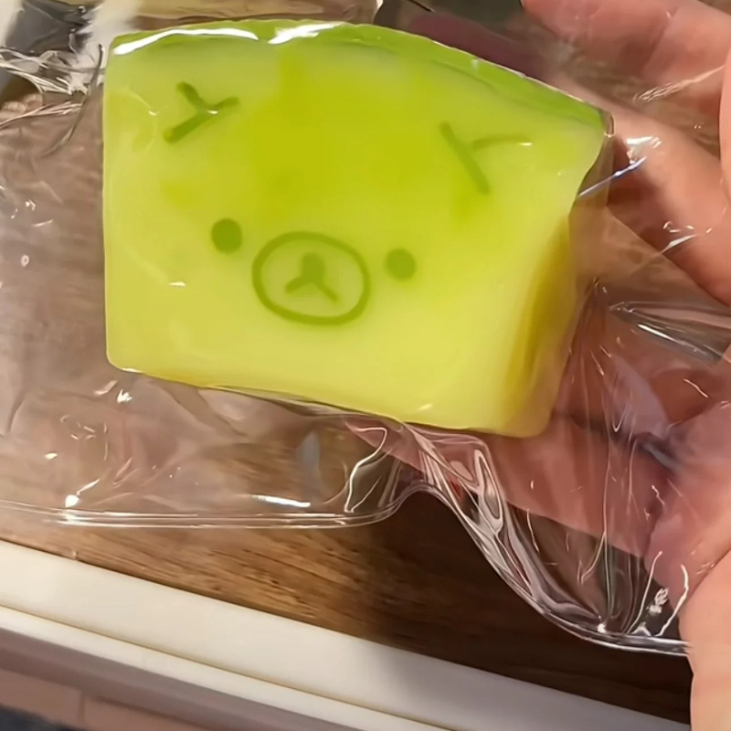 Hellgrüner Melonenbär Rilakkum – Desk Setup Lighting Bewertung und Preis
